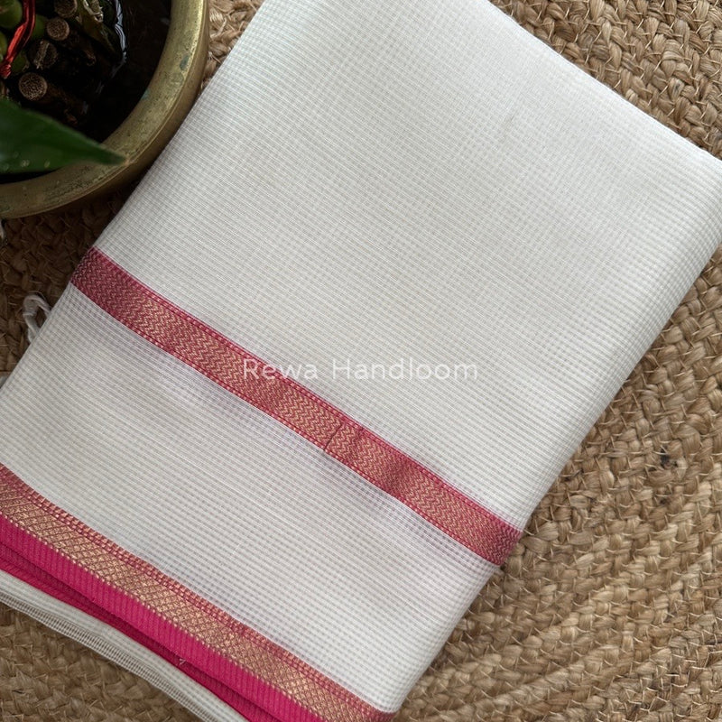 Exclusive Maheswari Self Checks Saree