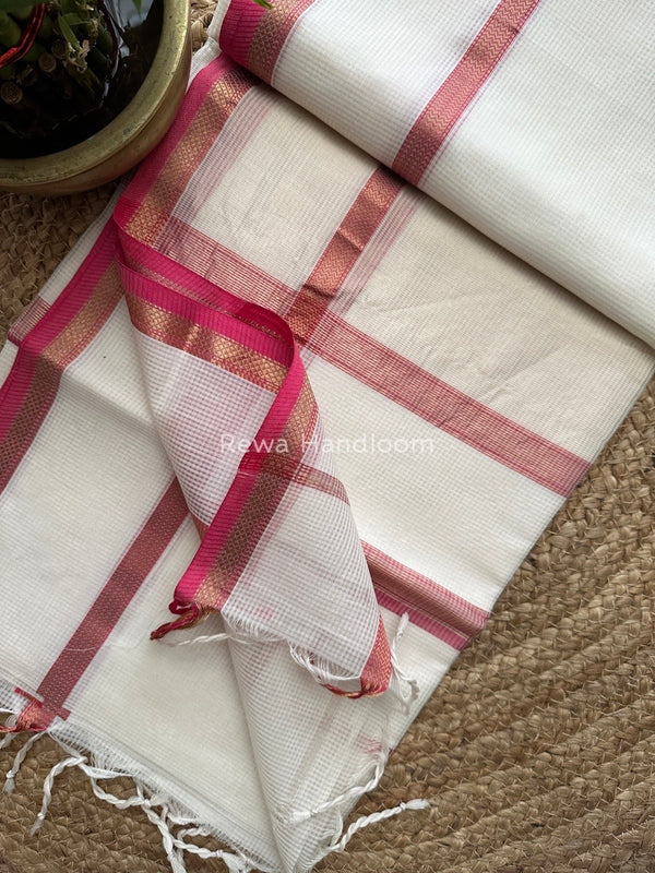 Exclusive Maheswari Self Checks White Saree MCS029