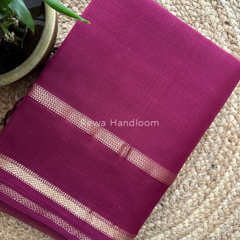 Exclusive Maheswari Self Checks Saree