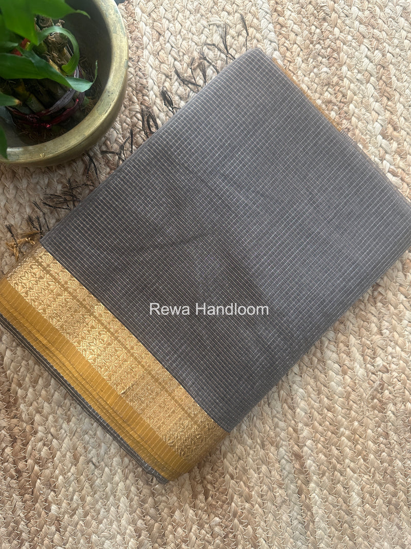 Maheshwari Beige Tissue Silk Saree TCB0065