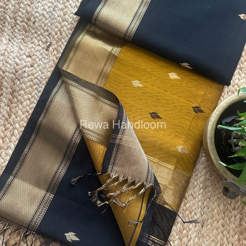 Maheshwari Black Zari Butti Saree PTB0141