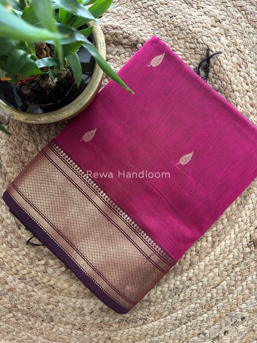 Maheshwari Magenta Zari Butti Saree-SW010