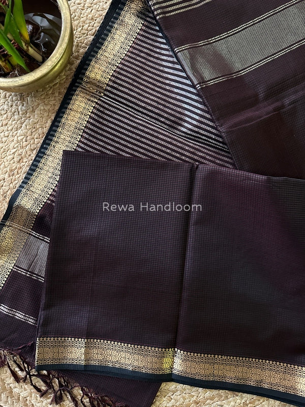 Maheshwari Saree