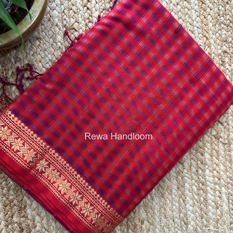 Maheshwari Red Garbha Reshami Silk Saree GS310