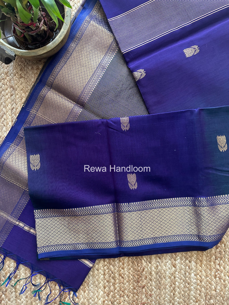 Maheshwari Purple Lotus Shaded Butta Saree SLB034