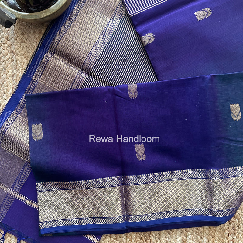 Maheshwari Purple Lotus Shaded Butta Saree SLB034