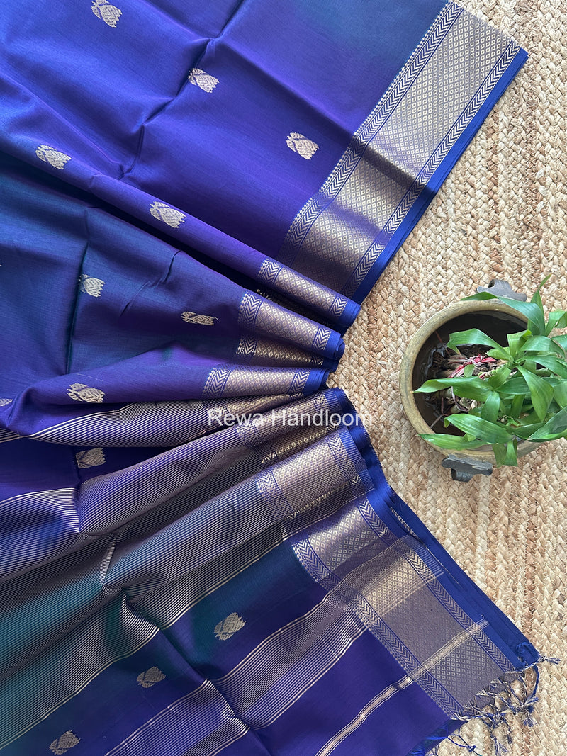 Maheshwari Purple Lotus Shaded Butta Saree SLB034