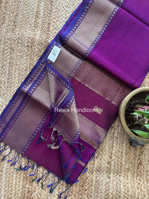 Maheshwari Lotus Shaded Butta Saree