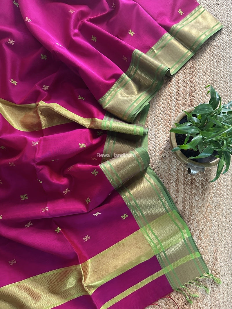 Maheshwari Magenta Zari Butti Saree SW049