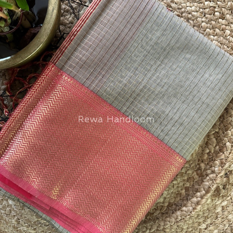 Maheshwari Beige Skirt Checks Saree SCS040