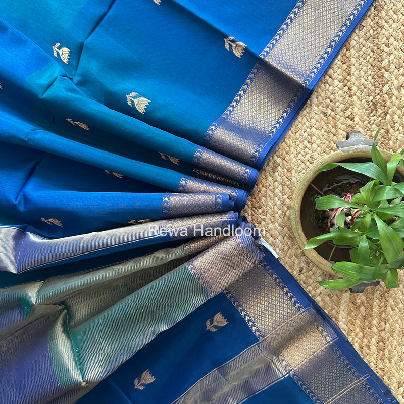 Maheshwari Blue Lotus Shaded Butta Saree SLB043