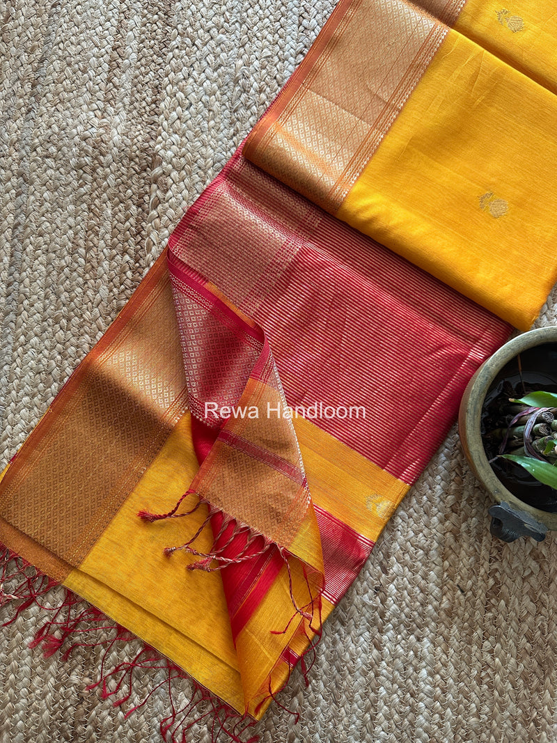Maheshwari Lotus Butta Saree