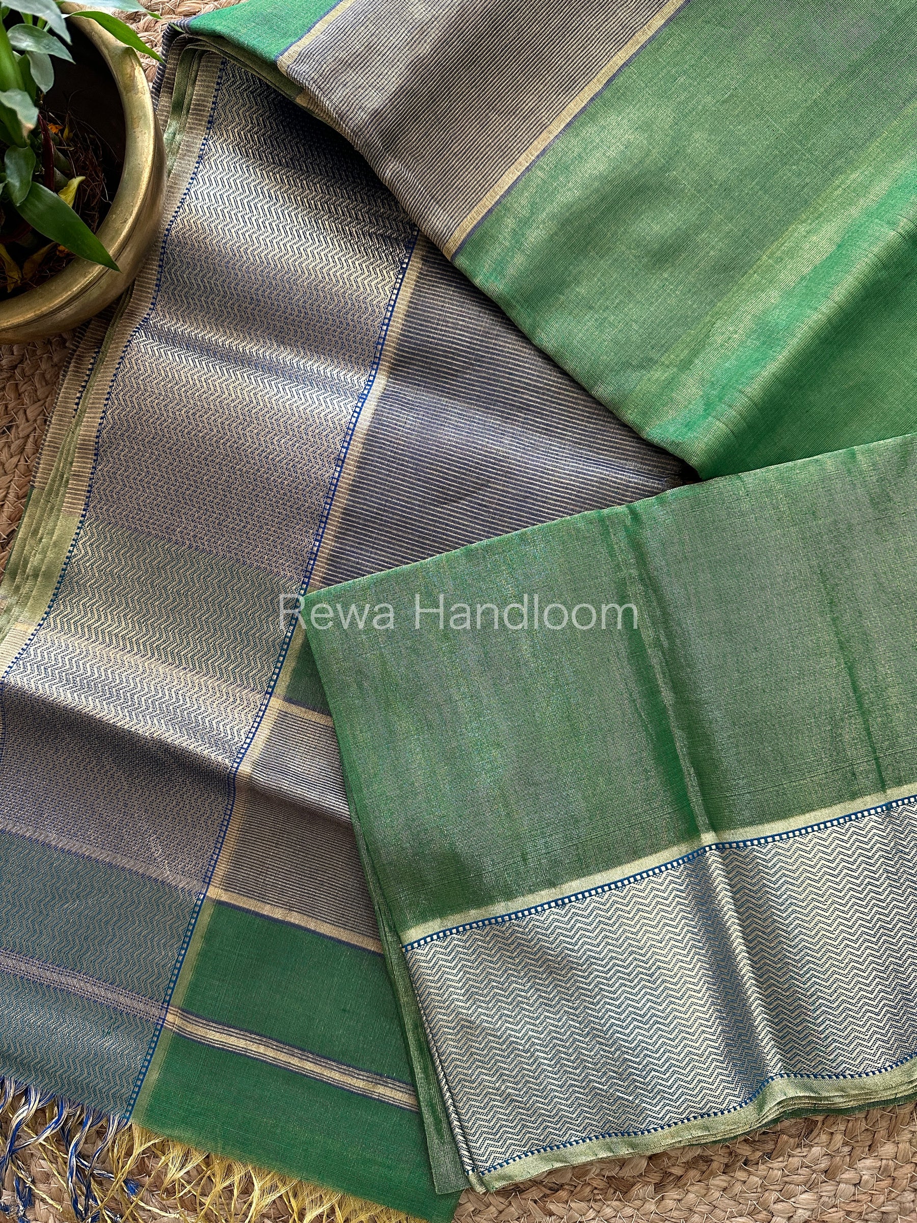 Maheshwari Green Tissue Silk Saree-FT05