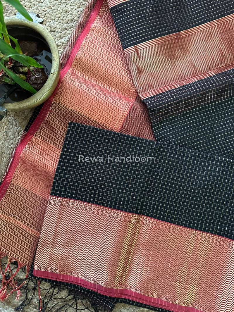 Maheshwari Saree