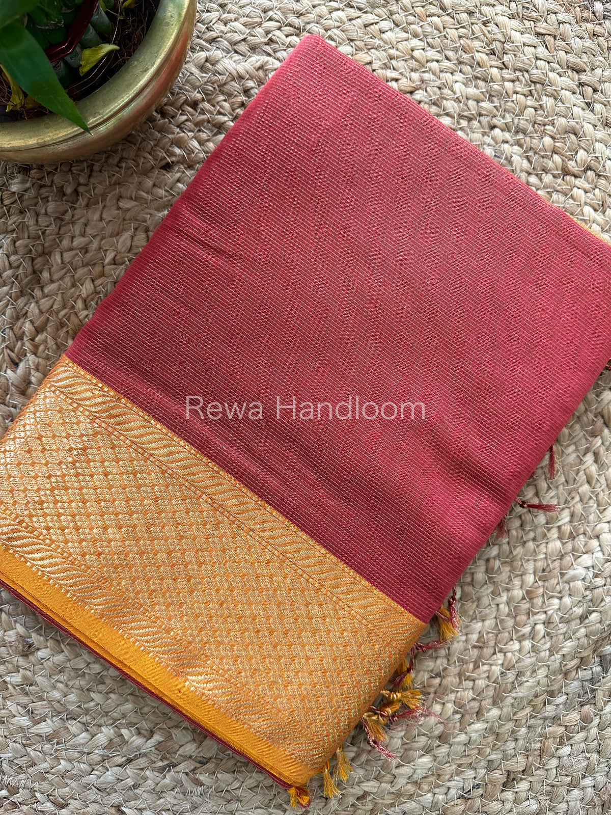 Maheshwari Tissue Silk Saree