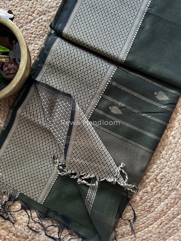 Maheshwari Resham Thread Butti Saree