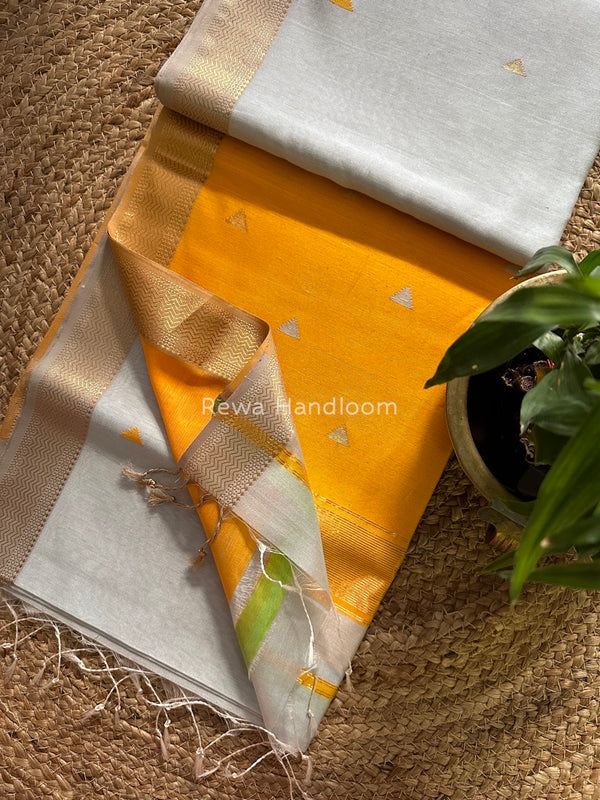 Maheshwari Zari Butti Saree