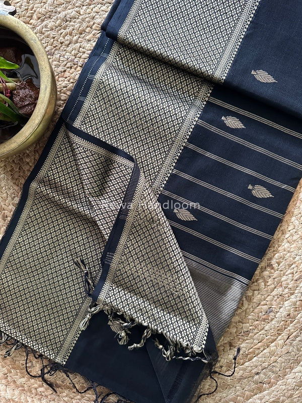 Maheshwari Resham Thread Butti Saree