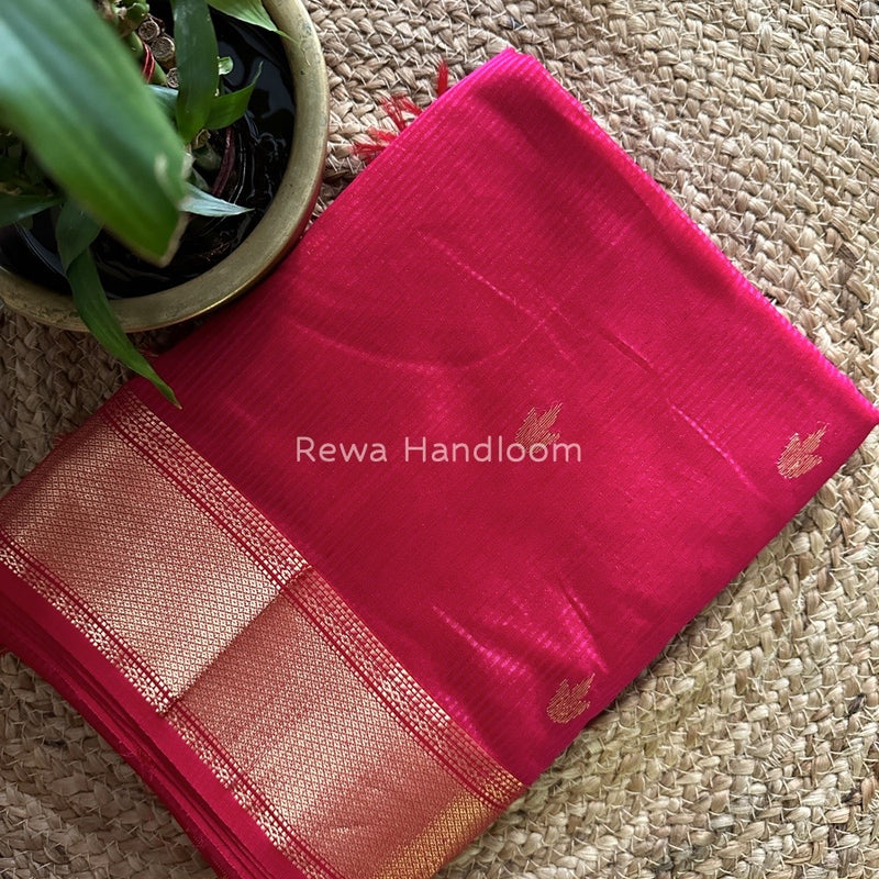 Maheshwari Butta Pallu Silk Rani Pink Saree ZM02