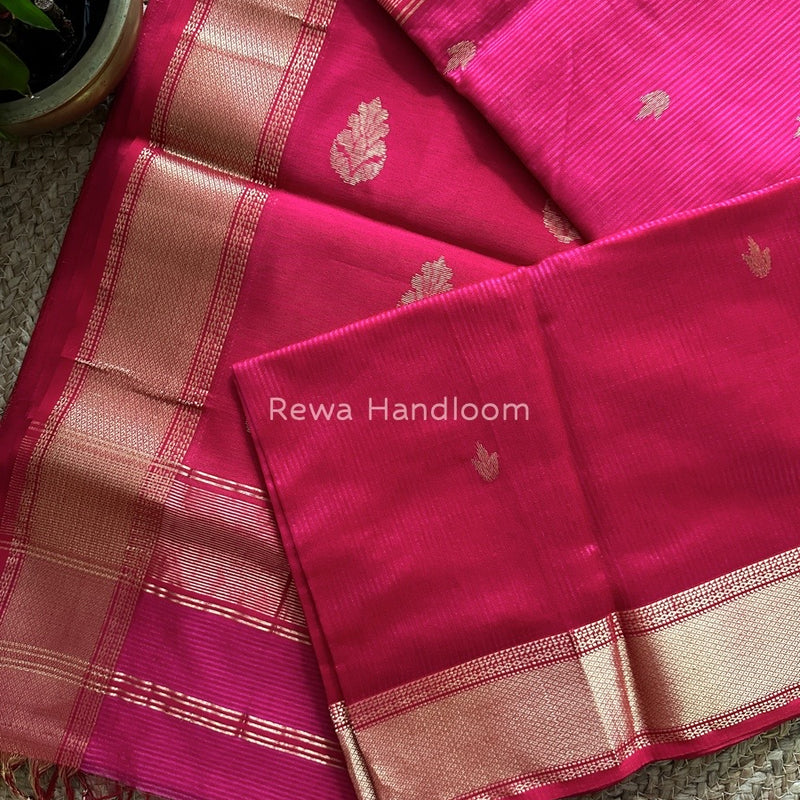 Maheshwari Butta Pallu Silk Rani Pink Saree ZM02