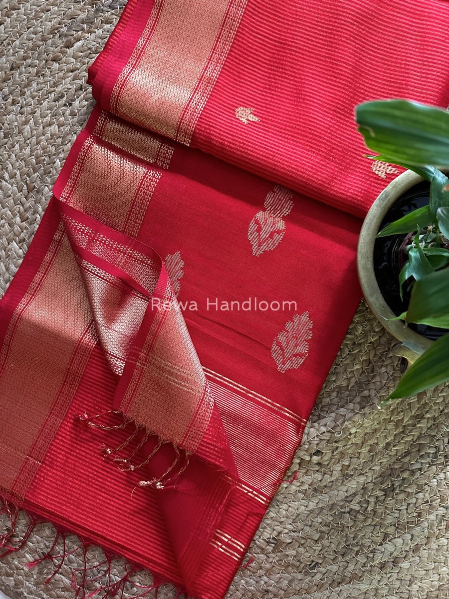 Maheshwari Butta Pallu Silk Saree