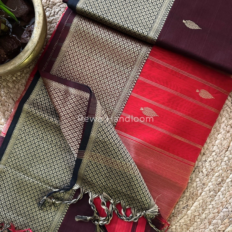 Maheshwari Resham Thread Butti Saree