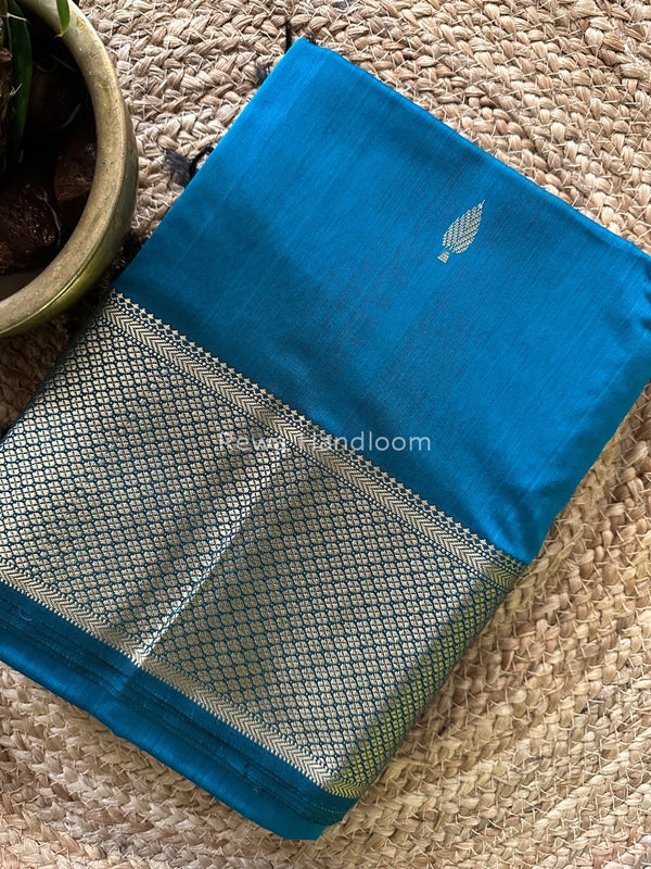 Maheshwari Morpankhi Resham Thread Butti Saree RBS61