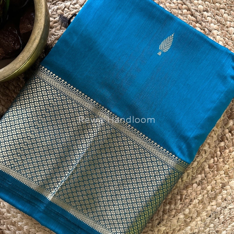 Maheshwari Morpankhi Resham Thread Butti Saree RBS61