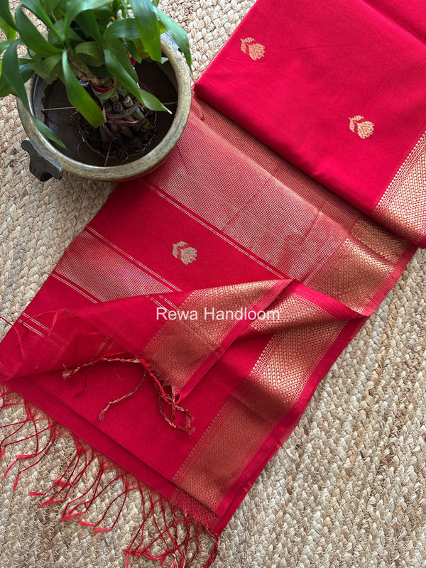 Maheshwari Lotus Butta Saree