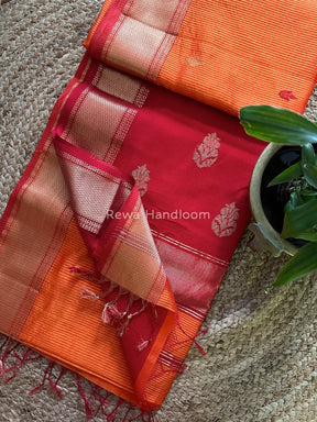 Maheshwari Butta Pallu Silk Saree