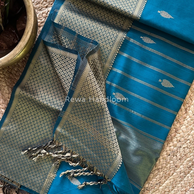 Maheshwari Resham Thread Butti Saree
