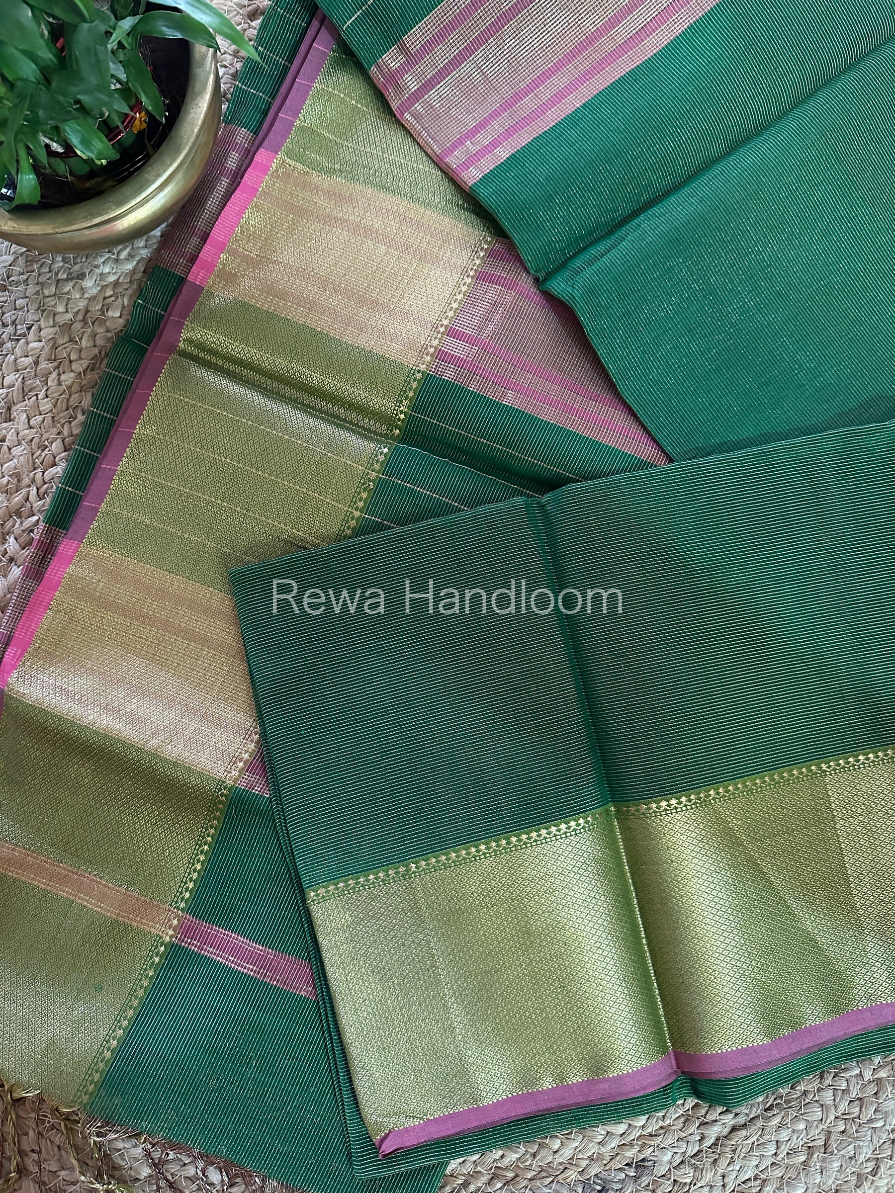 Maheshwari Green Tissue Silk Saree-ZTS33