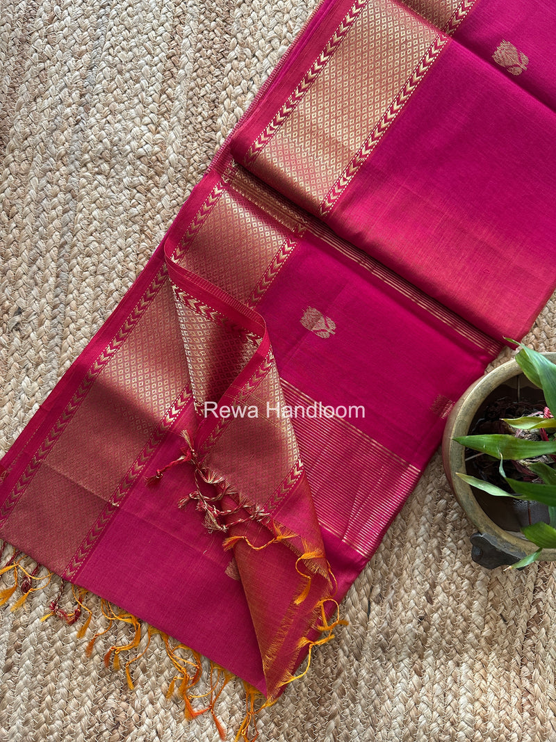 Maheshwari Lotus Shaded Butta Saree