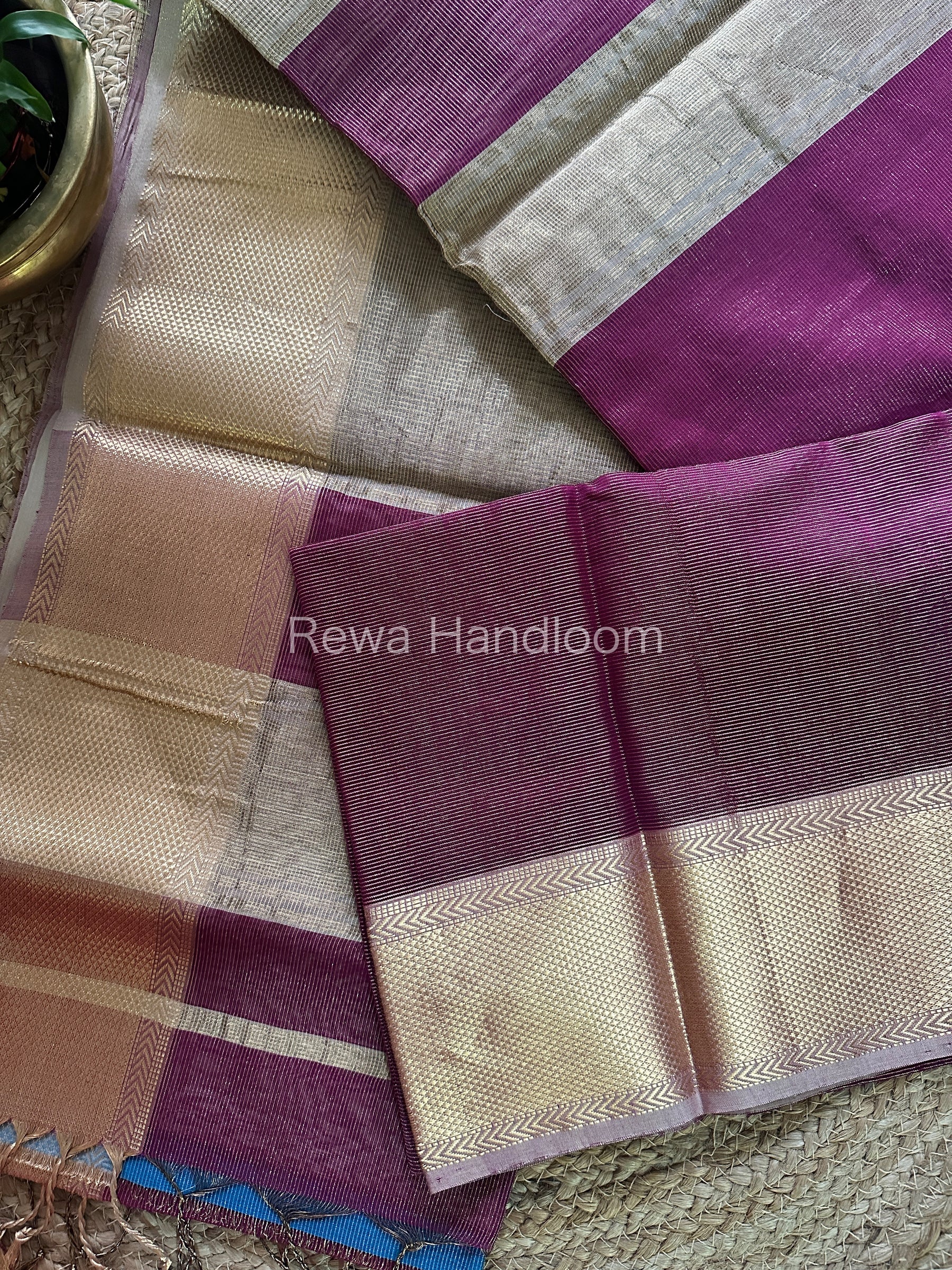 Maheshwari Magenta Tissue Silk Saree-ZTS38