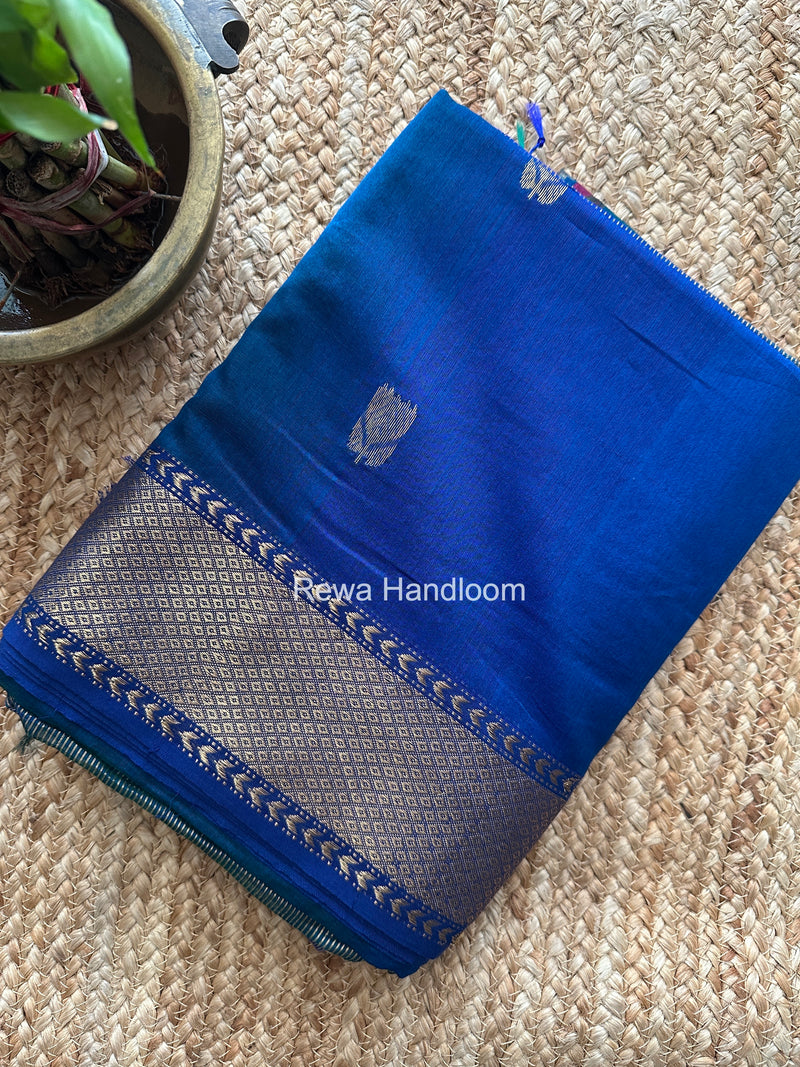 Maheshwari Blue Lotus Shaded Butta Saree SLB039
