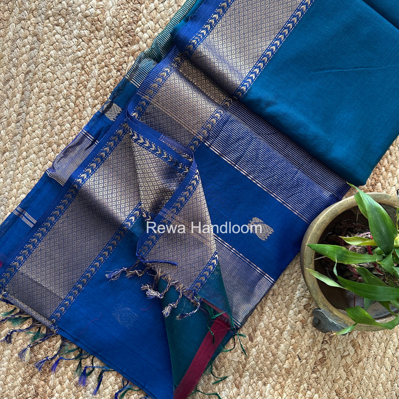Maheshwari Lotus Shaded Butta Saree