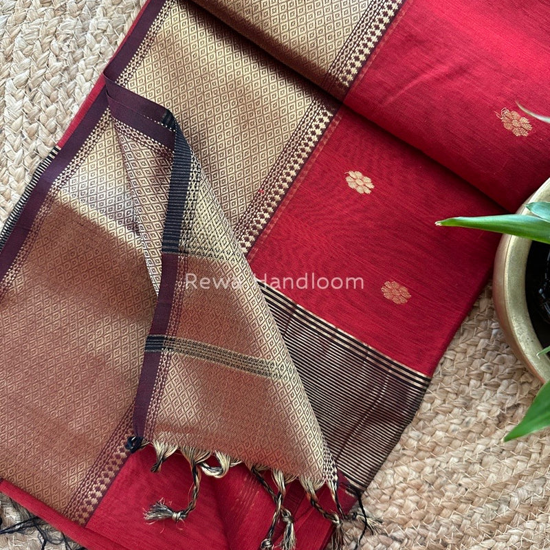 Maheshwari Zari Skirt Butti Saree