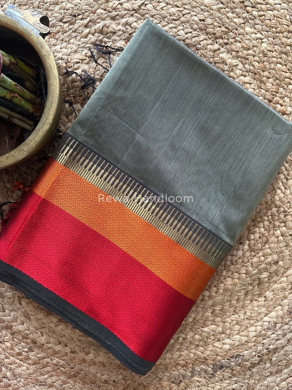 Maheshwari Beige Multicolor Border Saree MB00513