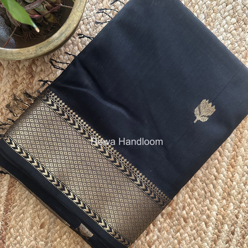 Maheshwari Black Lotus Butta Saree LLBS085
