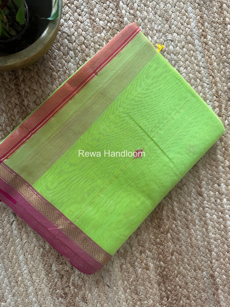 Parrot Green Lining Butti Shaded Maheshwari Saree SBS0113