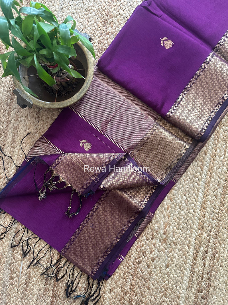 Maheshwari Lotus Butta Saree