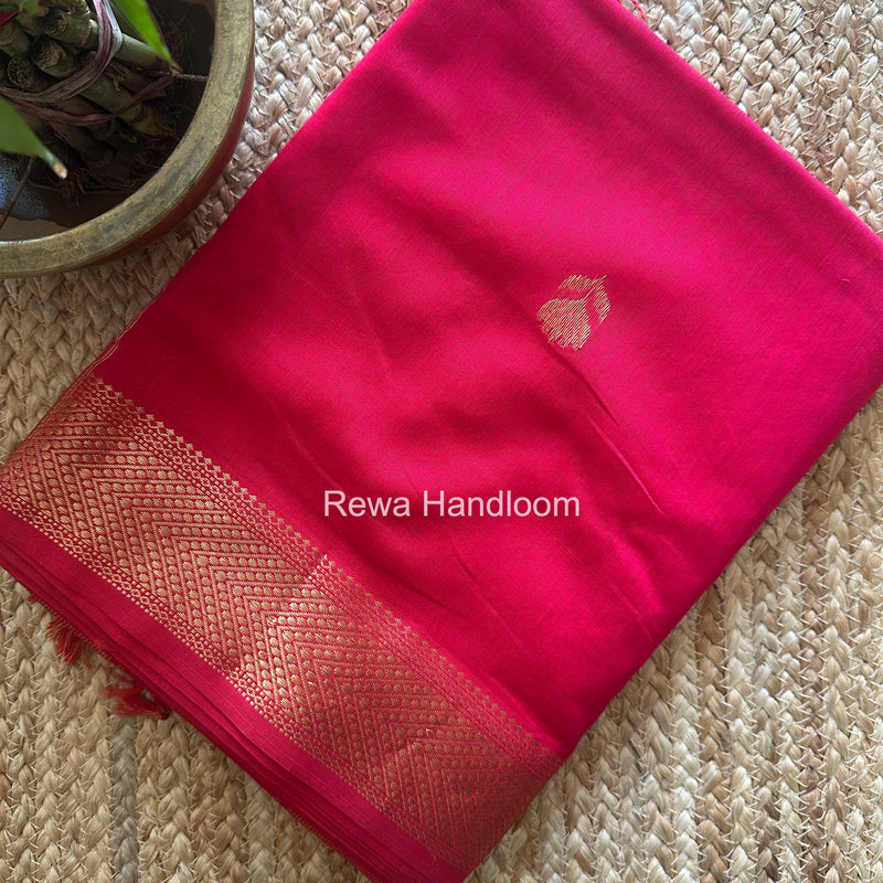 Maheshwari Rani Pink Lotus Butta Saree LLBS082