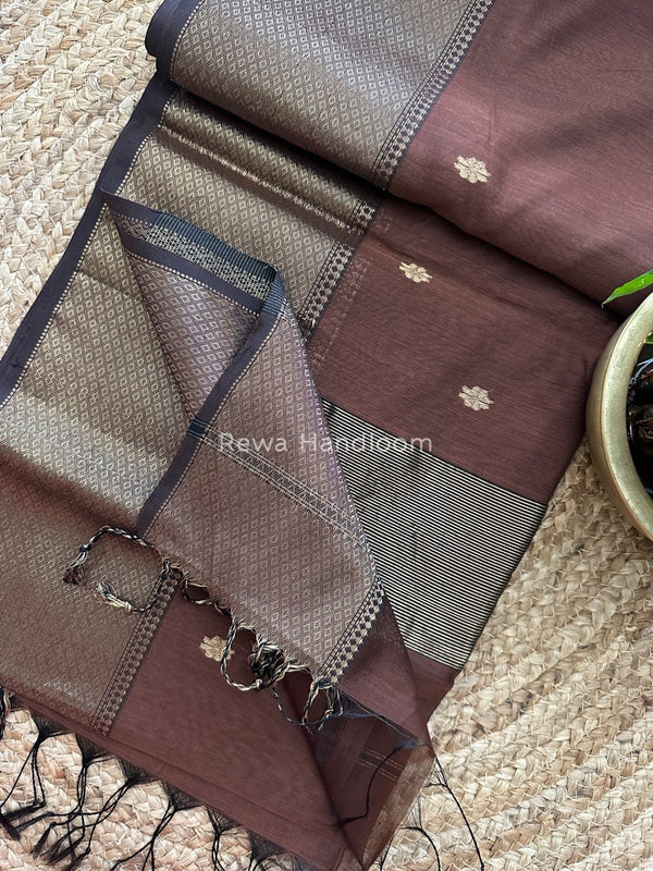 Maheshwari Zari Skirt Butti Saree