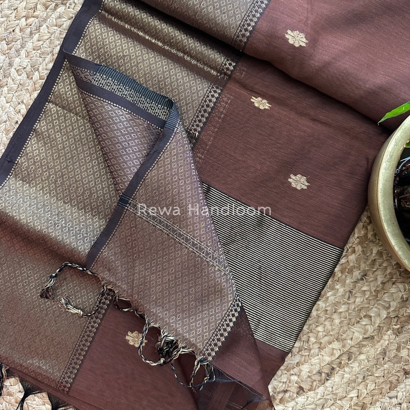 Maheshwari Zari Skirt Butti Saree