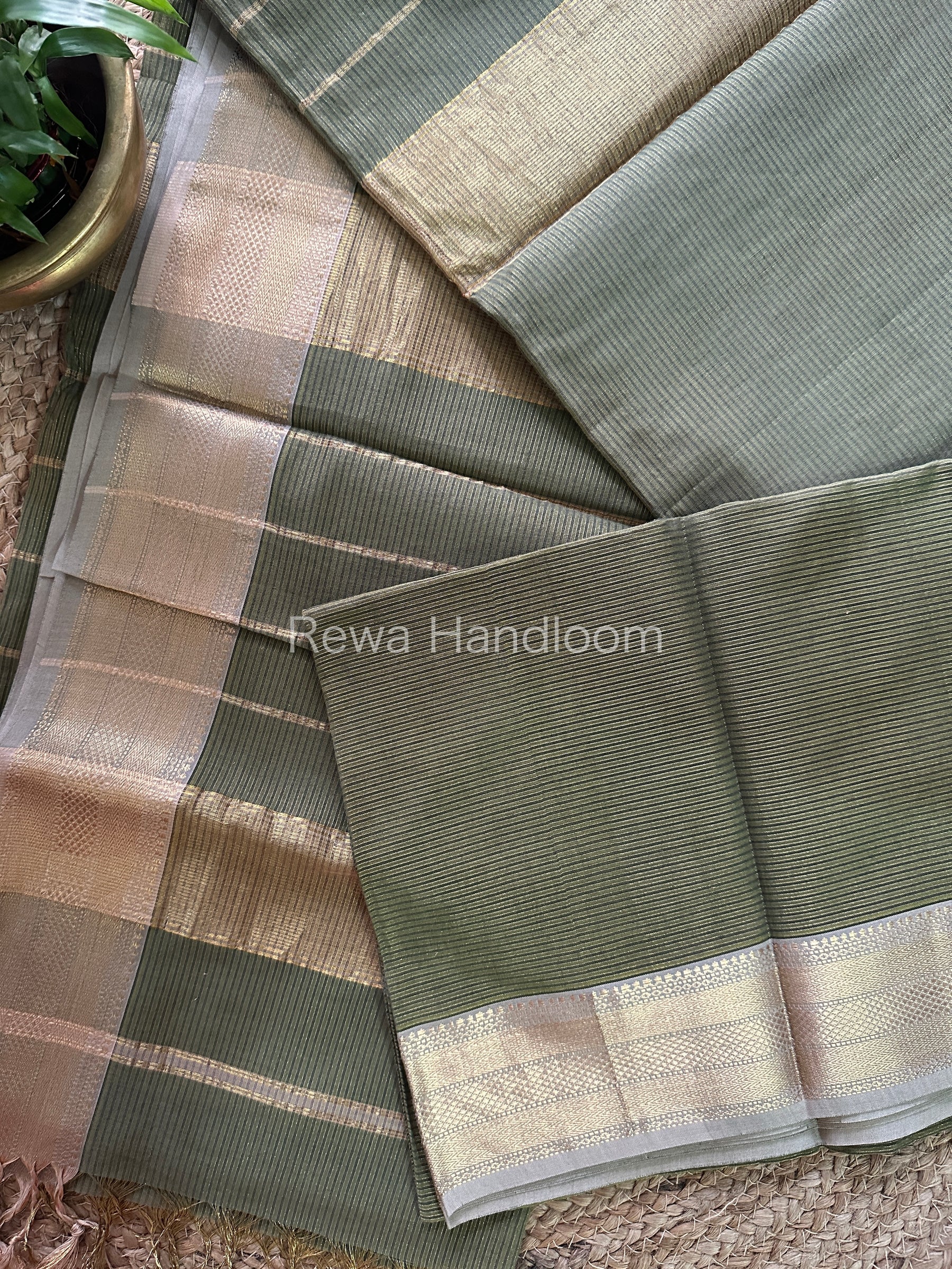 Maheshwari Light Green Tissue Silk Saree-ZTS35