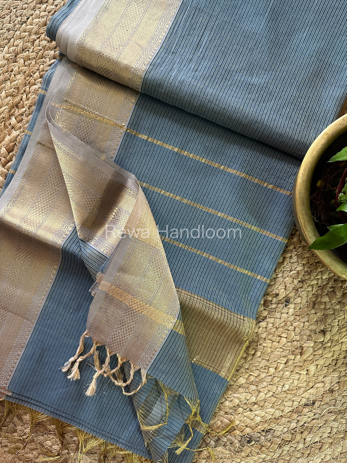 Maheshwari Grey Tissue Silk Saree-ZTS34