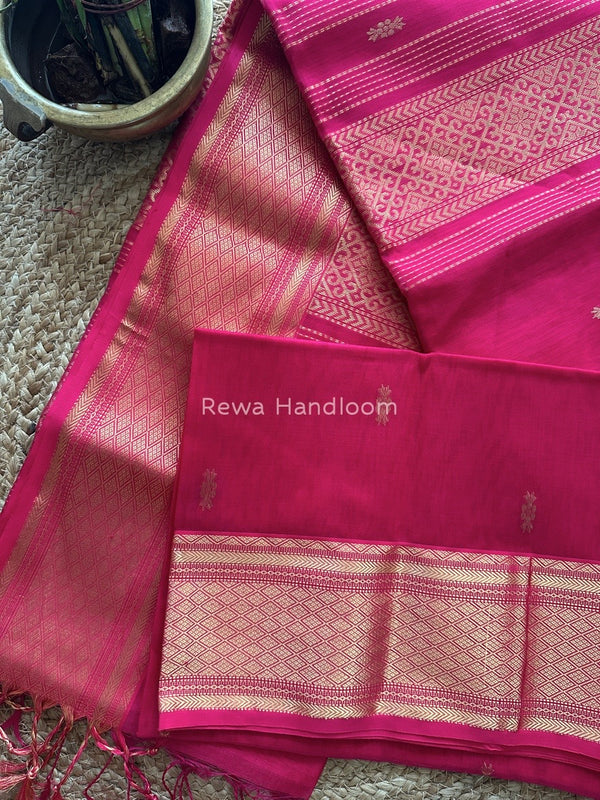 Maheshwari Saree