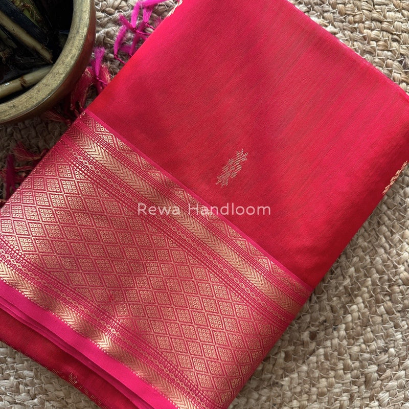 Maheshwari Red Rich Pallu Silk Saree HPS016