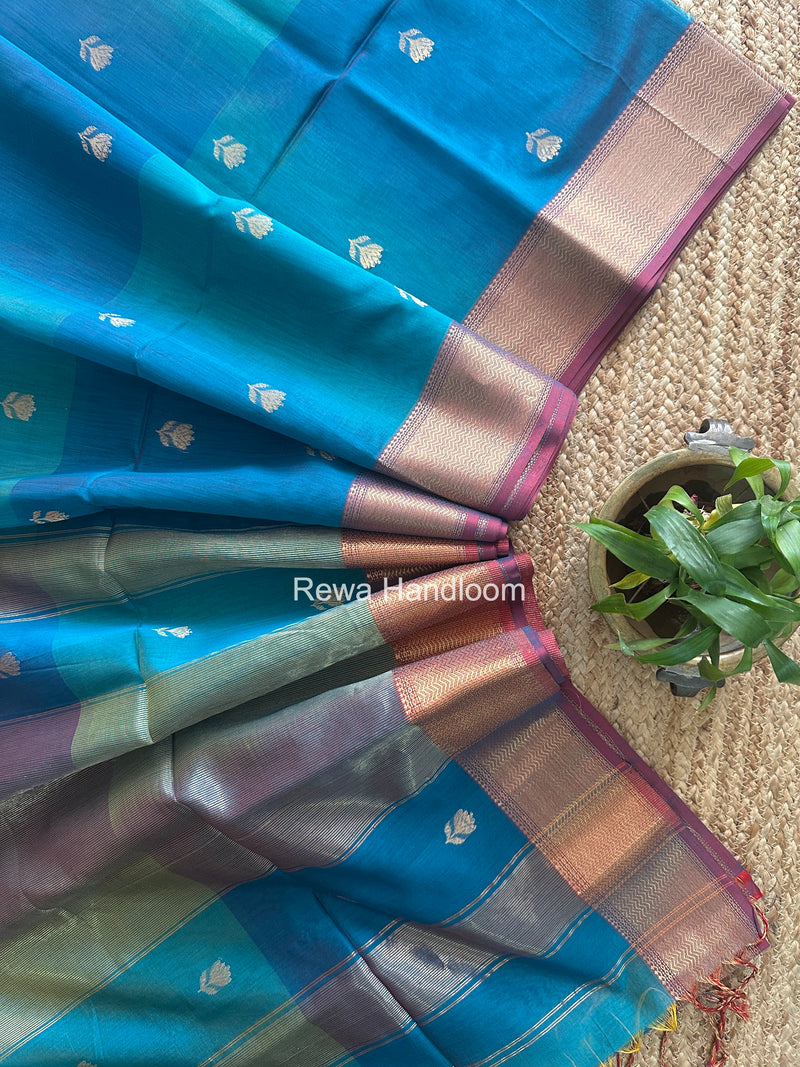 Maheshwari Sky Blue Lotus Shaded Butta Saree SLB050