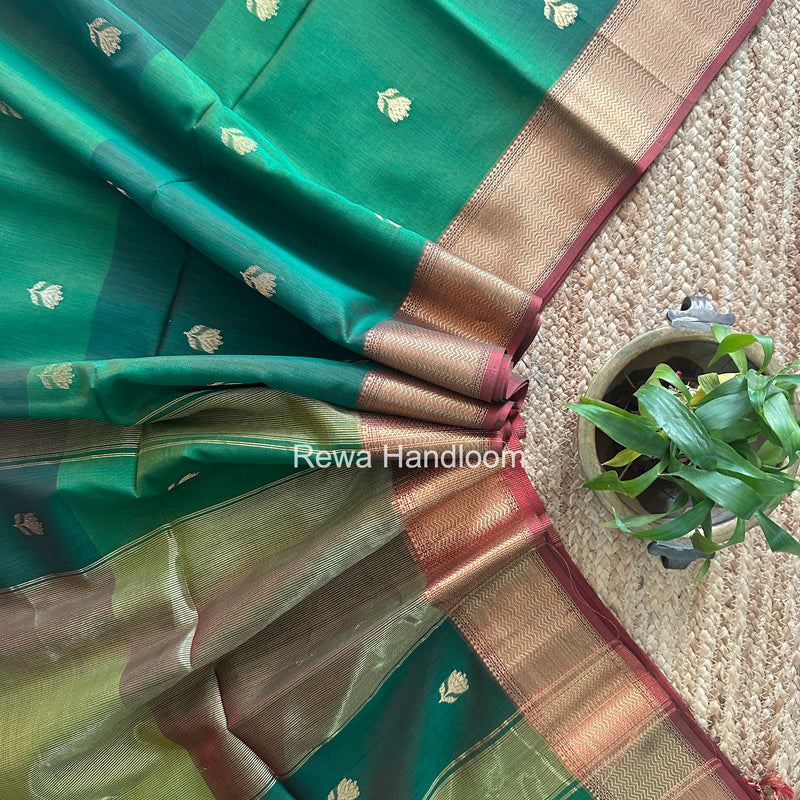 Maheshwari Green Lotus Shaded Butta Saree SLB051